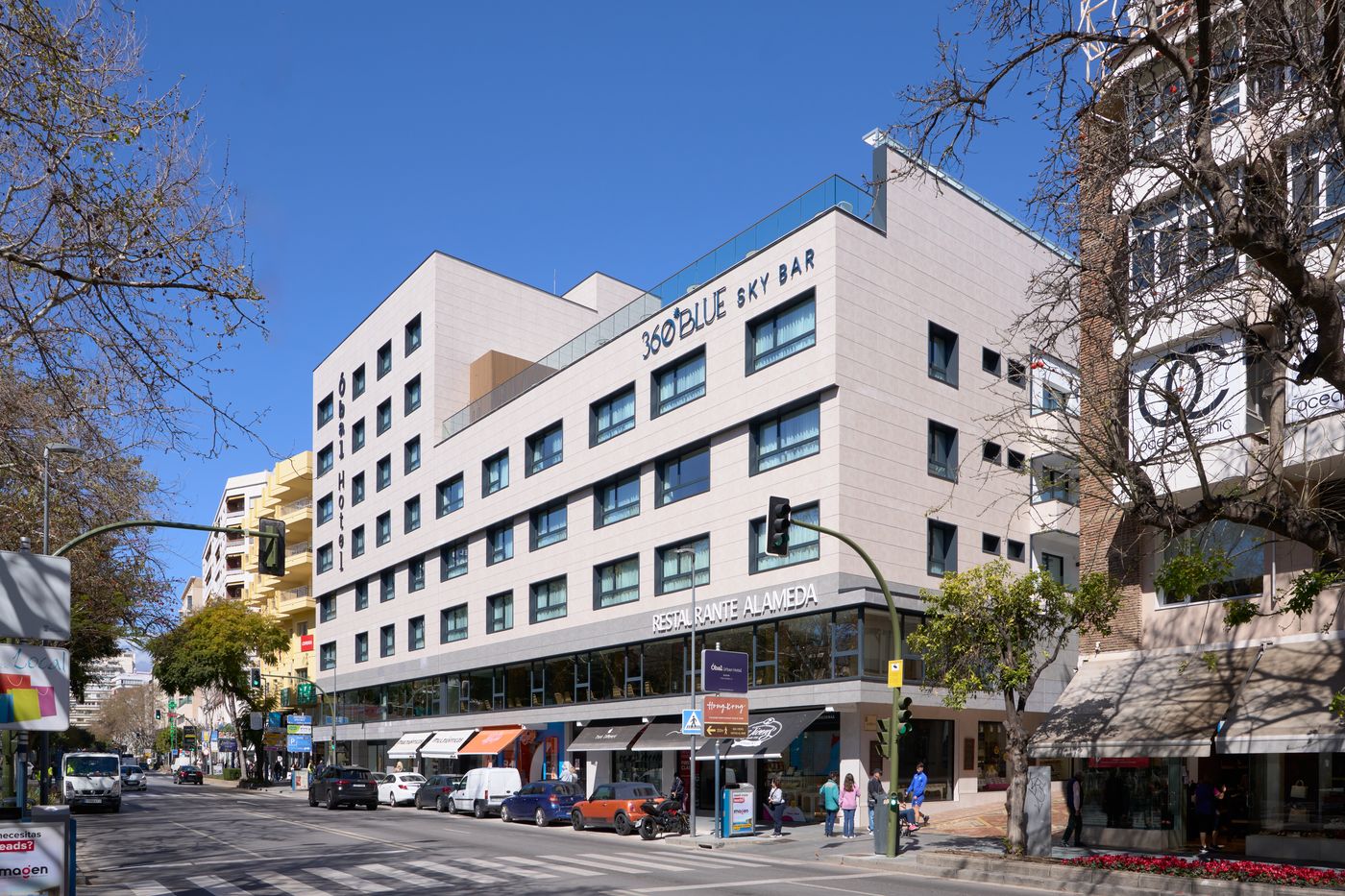 Óbal Urban Hotel — pohled od vstupu