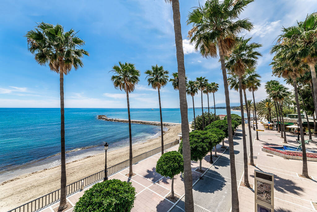 Procházka směrem na Puerto Banús